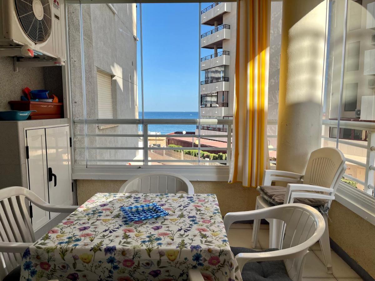 Apartment On The Beach With Parking And Pool Calpe Exterior foto