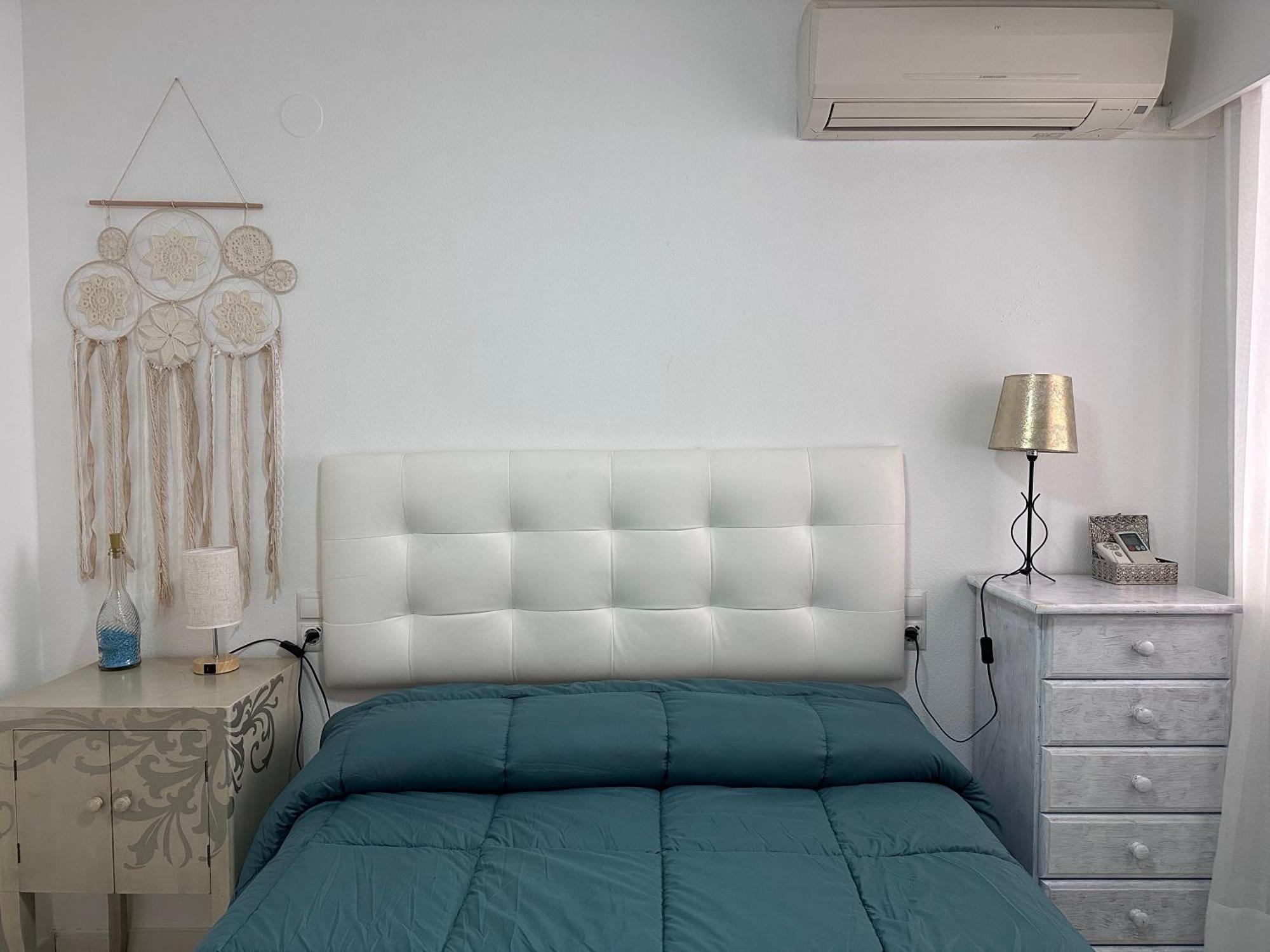 Apartment On The Beach With Parking And Pool Calpe Exterior foto